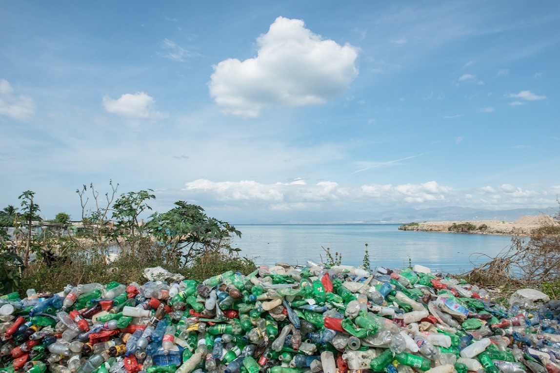 HP Inc.  Haïti décharge bouteilles plastique recyclé développement durable 