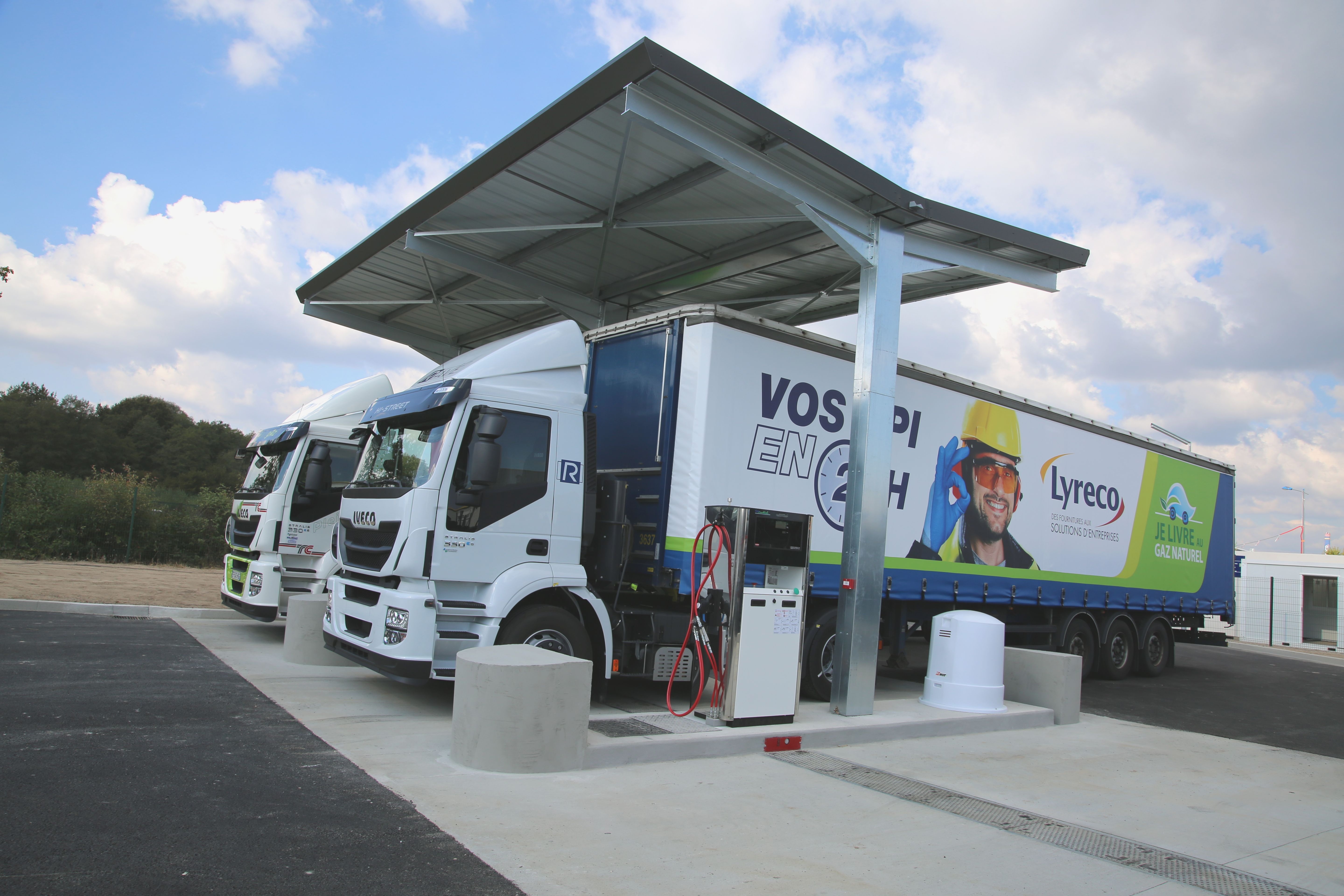 Lyreco GNV gaz naturel camion logistique 